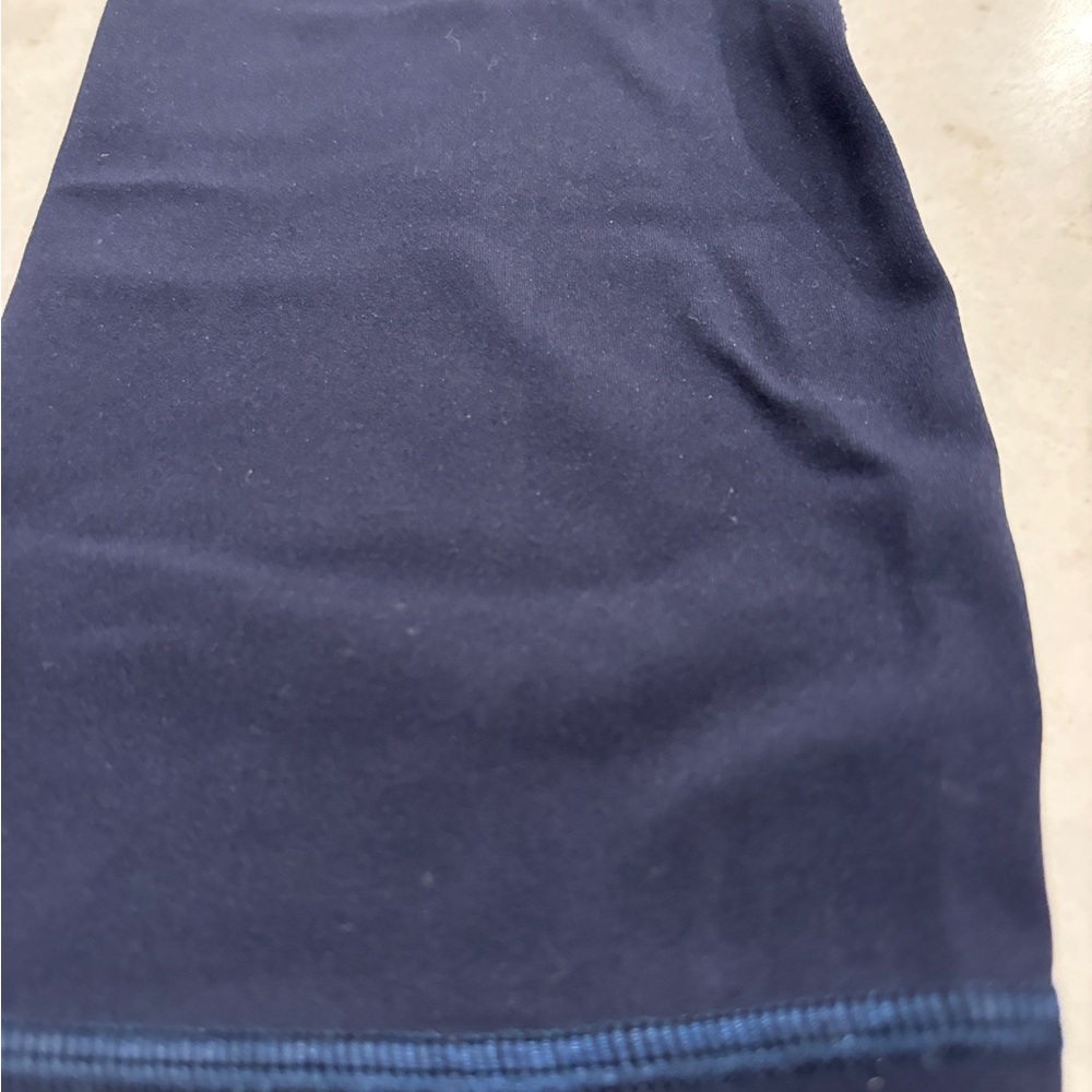 Lululemon Align high rise crop 17” Athletic Leggings Sz 6 like new true navy - Picture 5 of 8